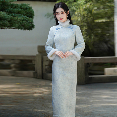 新中式改良蓝色倒大袖旗袍加绒