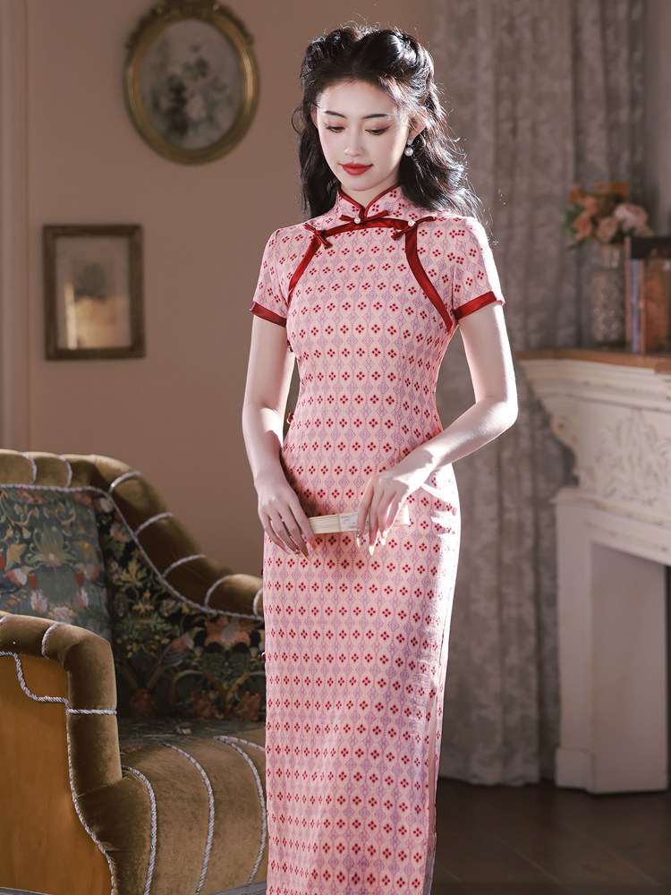 红色古法双襟旗袍2024春夏新款新中式国风改良年轻款少女曳地长款