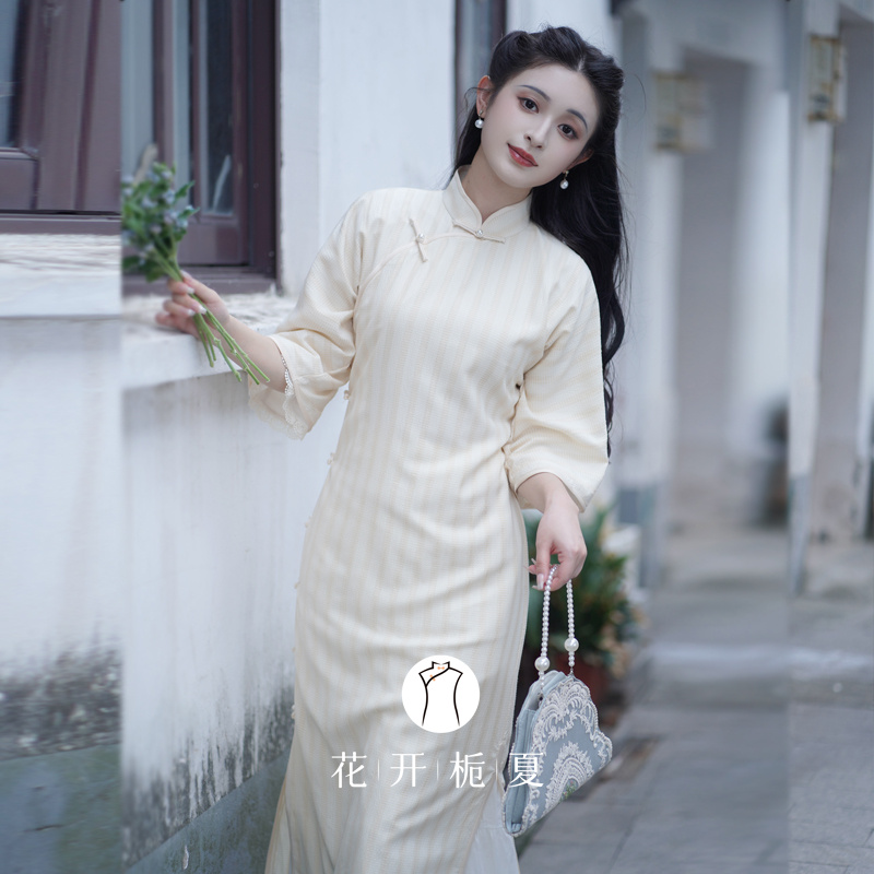 古法平裁黄色倒大袖旗袍