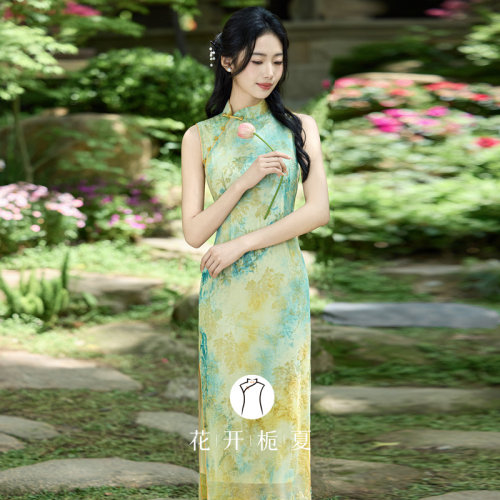新中式绝美气质绿色无袖旗袍
