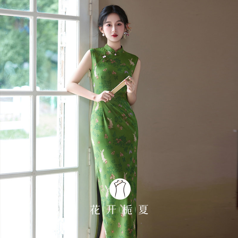 小兔子印花绿色无袖旗袍2026新款新中式修身遮肚显瘦有弹力7/18