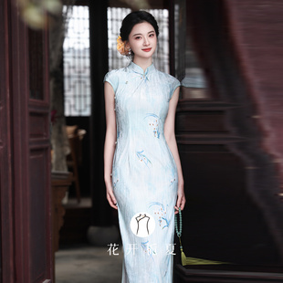蓝色旗袍新中式绝美气质年轻款文艺清新少女丝绒连衣裙显瘦3/8