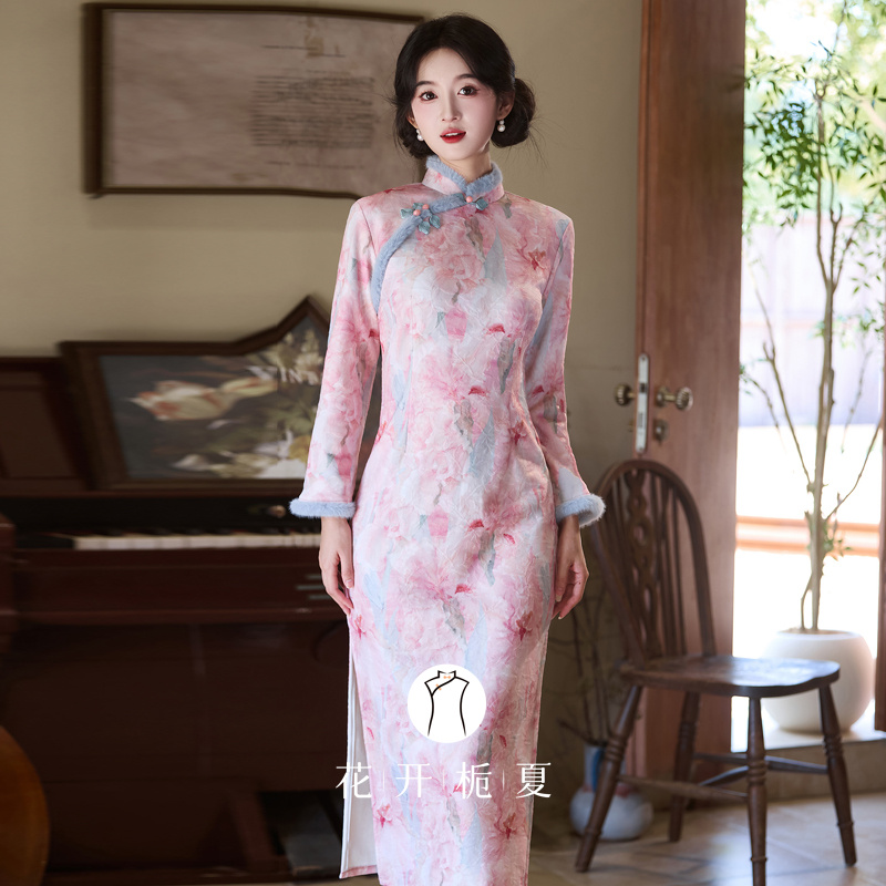 新中式粉色年轻款少女加绒旗袍