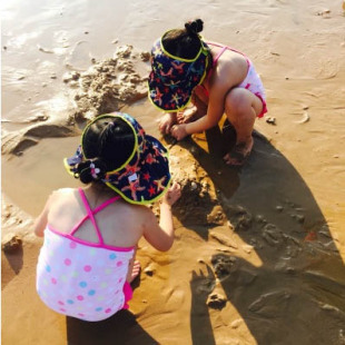 儿童女童宝宝婴幼儿中小童彩色波点连体泳衣温泉泳衣 size