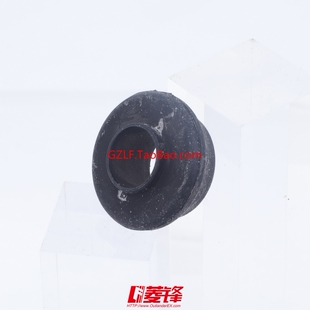 帕杰罗V73后减震器胶套/V93后减震胶套/V97后减震器缓冲胶