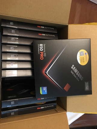 Samsung/三星 MZ-7KE512B 850PRO 512G SSD 固态硬盘 非500G