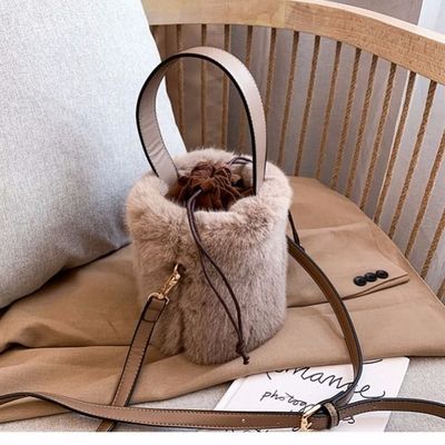 毛毛包包女2025秋冬韩版毛绒迷你