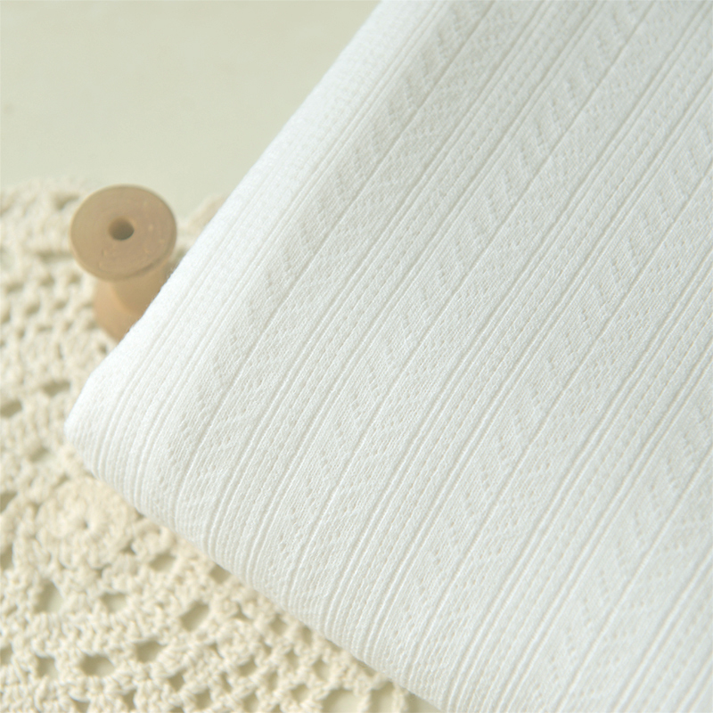 米白枝叶提花条针织涤棉布  上衣连衣裙开衫衣服装抱枕沙发巾面料