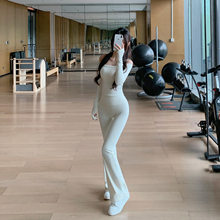 Byurun 一字肩带胸垫速干运动长袖t恤两件瑜伽套装女后交叉喇叭裤