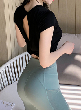 BYU RUN短袖女运动速干T恤黑色美背褶皱收腰健身跑步训练瑜伽上衣