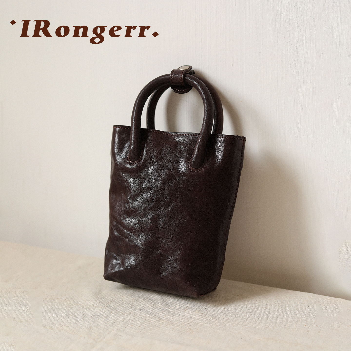 IRongerr复古植鞣牛皮迷你水桶包