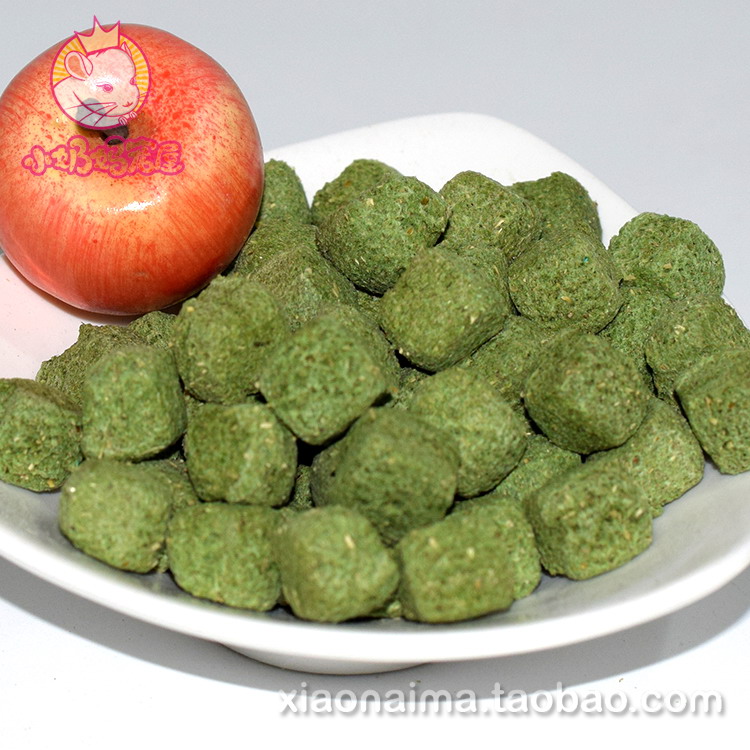 兔龙猫磨牙零食草球草砖彩虹草圈