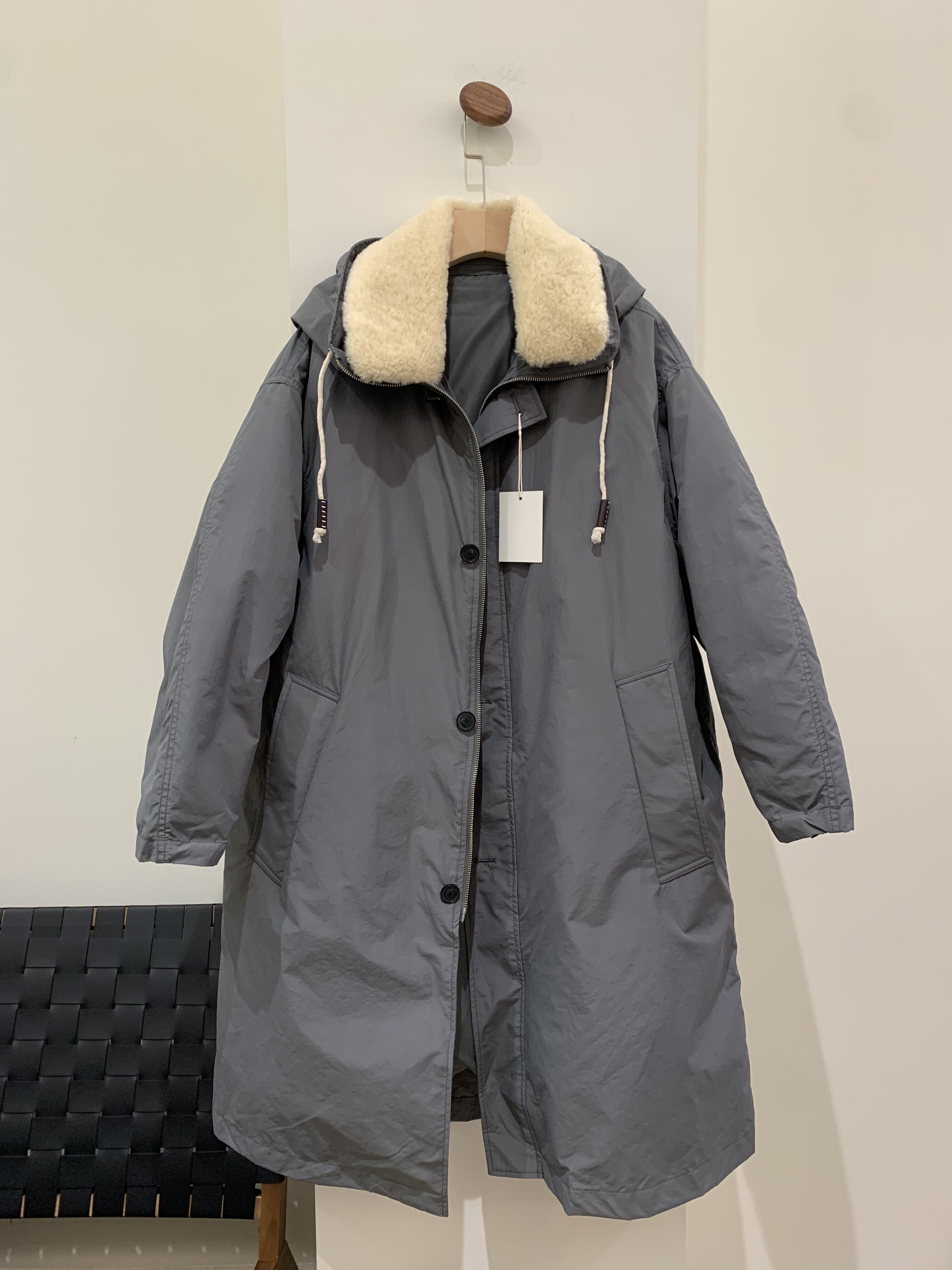 长款女士带帽可拆卸毛领风衣款羽绒服
