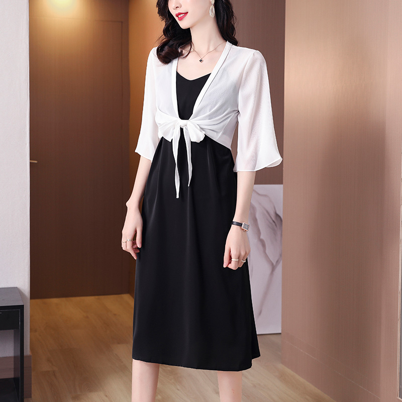 Large size women's sunscreen shirt + suspender bottomed dress summer new fat mm show thin Hepburn style