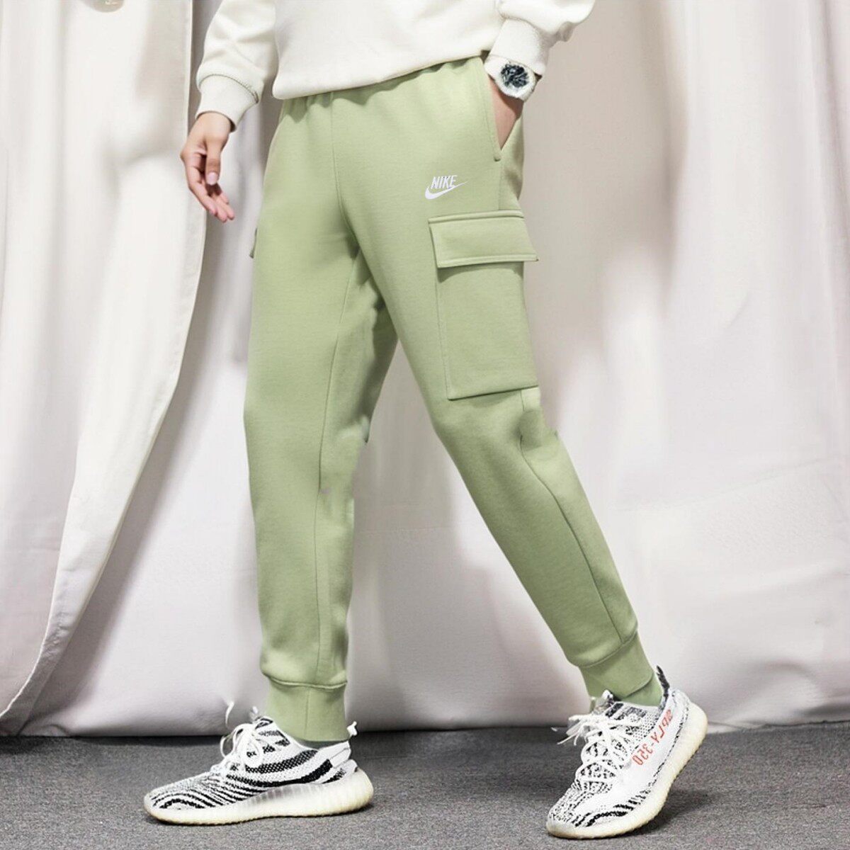 耐克运动裤男裤冬季新款工装裤针织透气宽松舒适休闲裤大口袋长裤