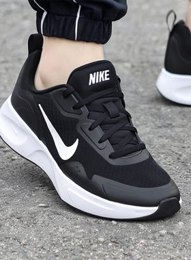 Nike耐克男鞋网面透气黑色跑步鞋