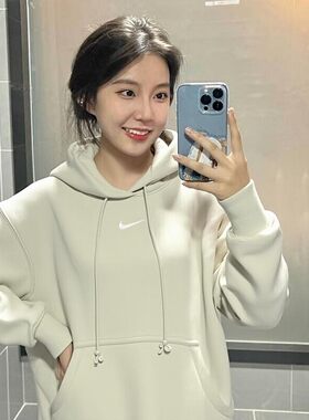 Nike耐克女加绒保暖套头卫衣