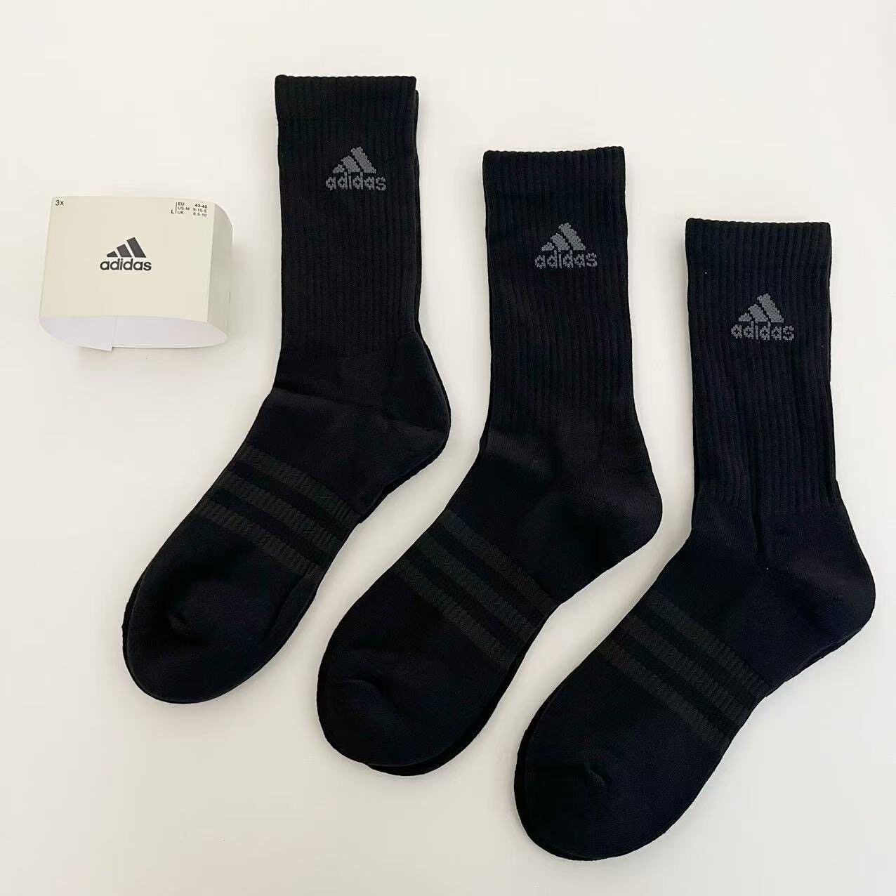 阿迪达斯中筒袜子男女春季新款保暖运动袜篮球黑色跑步毛巾底男袜