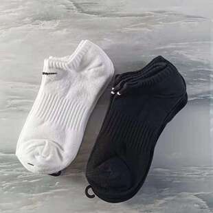 快干中筒袜舒适透气运动休闲袜 男女袜三双装 Nike耐克袜子春季 新款