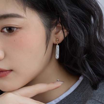 JUNJUN 清冷ins简约通勤淡水珍珠小银条女耳钉复古高级百搭耳环
