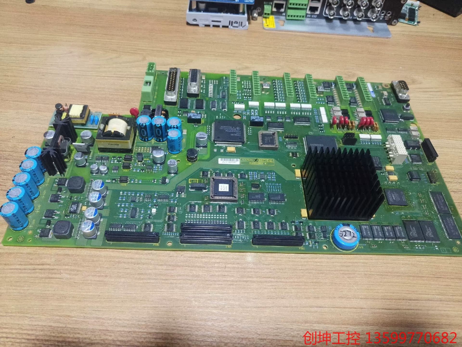 （创坤设备）拆机西门子触摸屏6FC5500-0BA00-0AA0控制主板议