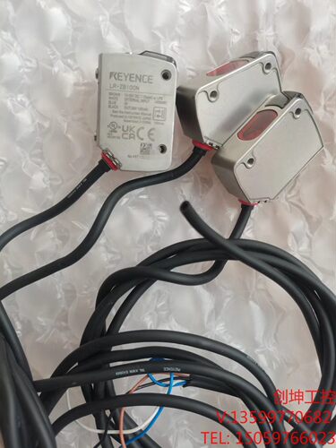 （创坤设备）基恩士LR-ZB100N激光传感器 原装拆机有3个，一个线