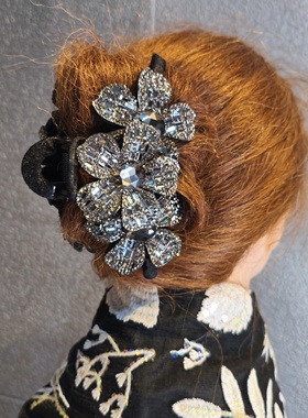韩版高端灰色3朵钻花抓夹盘发器后脑勺镶钻鲨鱼齿夹子高级感发抓