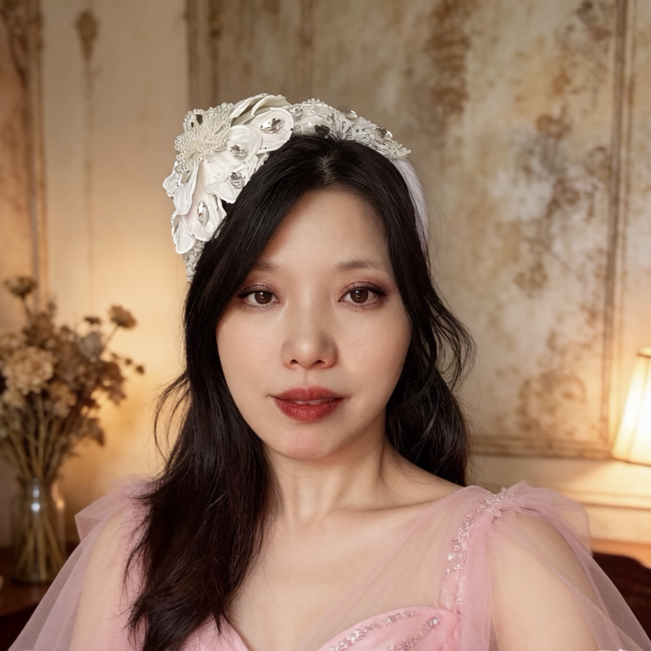 原创森系白色镶钻花朵发箍高颅顶头饰贵气侧边头箍高级感发卡配饰