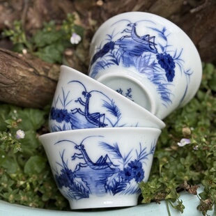 景德镇手绘豆青釉青花螳螂主人杯50毫升工夫茶品茗杯