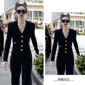 戚薇明星同款黑色V领针织衫毛衣女秋季金属扣修身显瘦开衫上衣潮