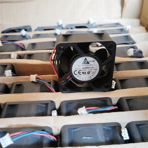 AUB0512L-7V09 5025 12V 0.12A静音 5cm服务器静音散热风扇