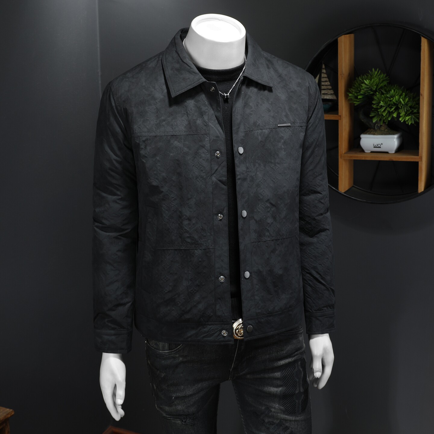 冬季新款暗花翻领休闲轻薄款羽绒服QT212-8827-P285假模图,男装羽绒服,钱塘2010A