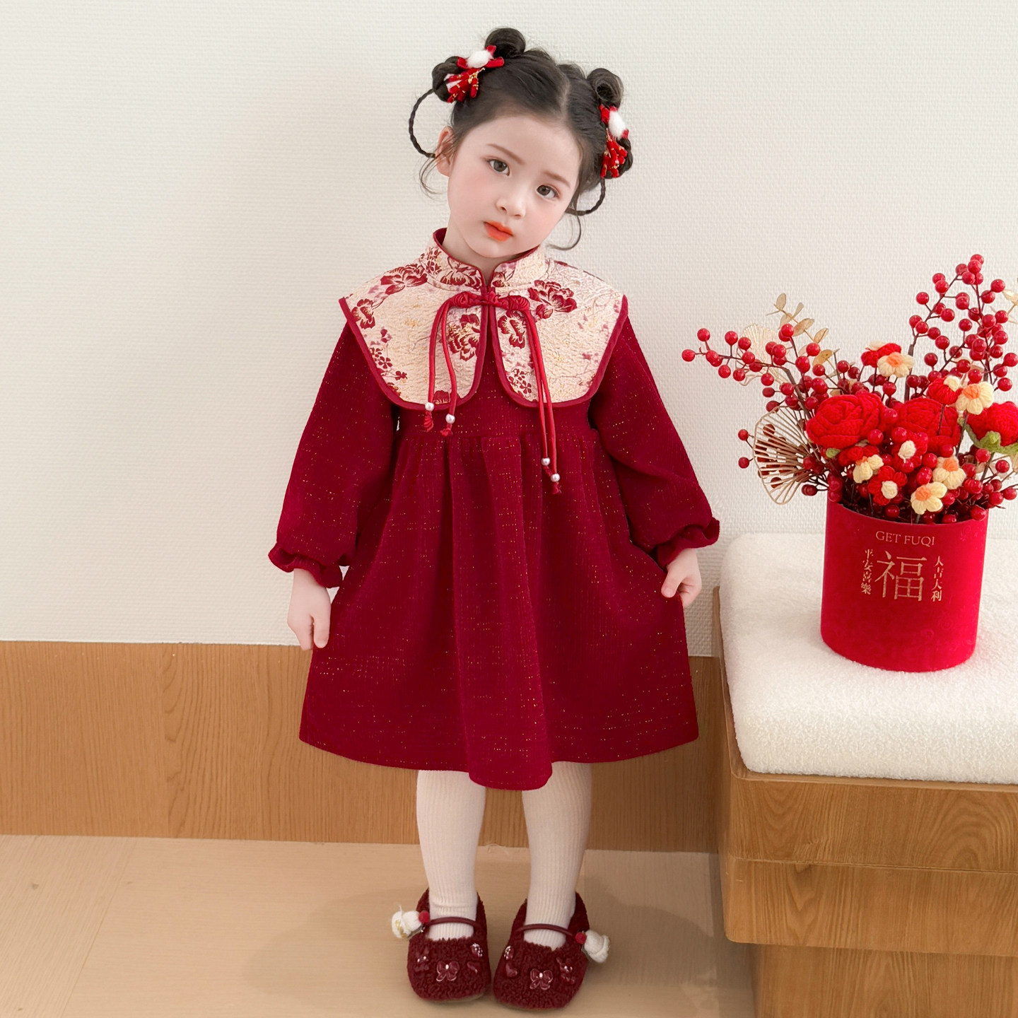儿童洋气盘扣加绒连衣裙2026新款女童冬装新中式宝宝中国风拜年裙