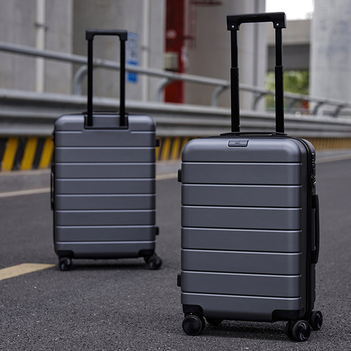 行李箱大容量结实耐用静音万向轮