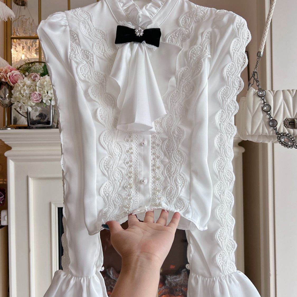 韩国设计感名媛风白色衬衣雪纺衫女2025年秋冬宽松荷叶边长袖衬衫