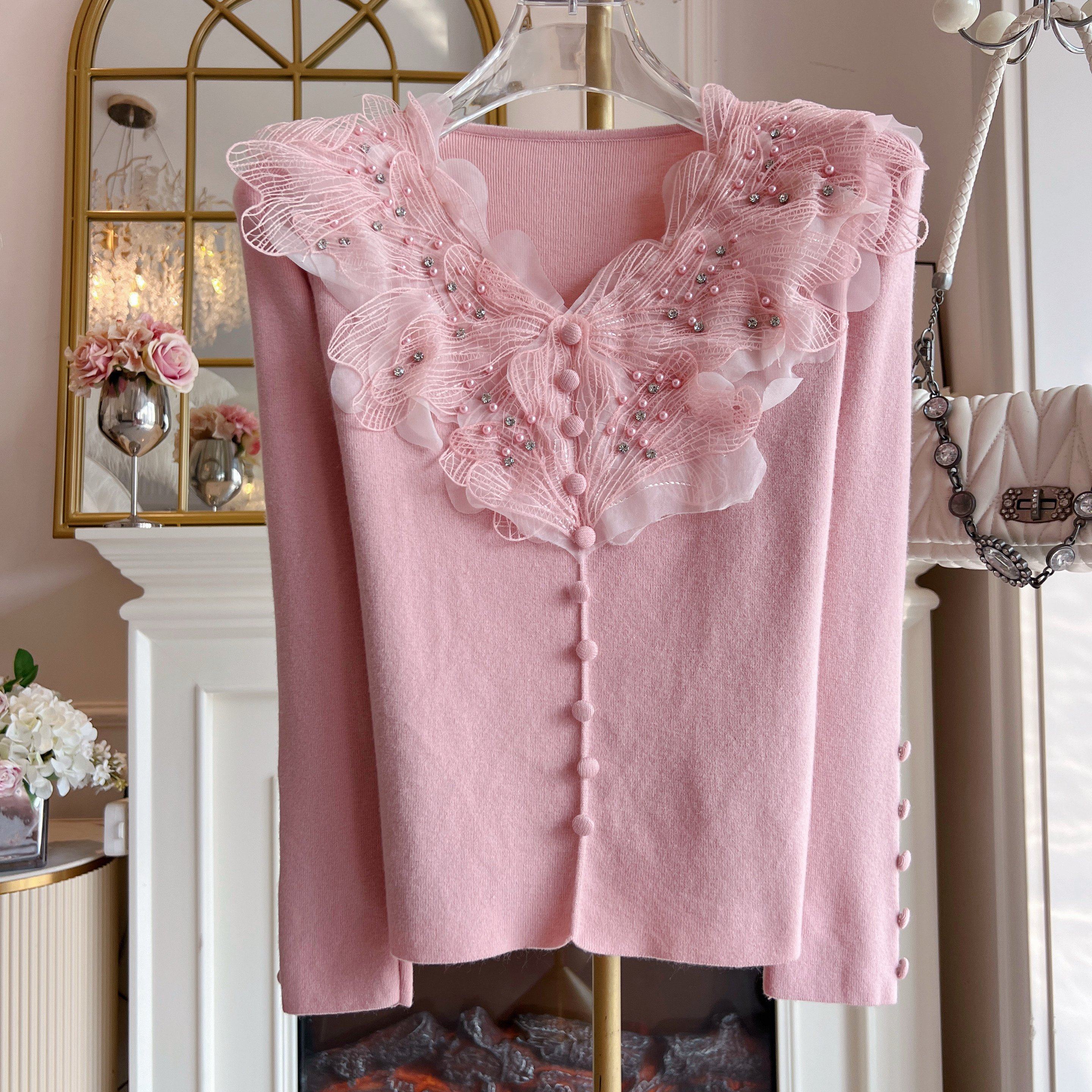 立体蕾丝边针织衫女装2025年秋冬新款重工镶钻纽扣长袖毛衫打底衫