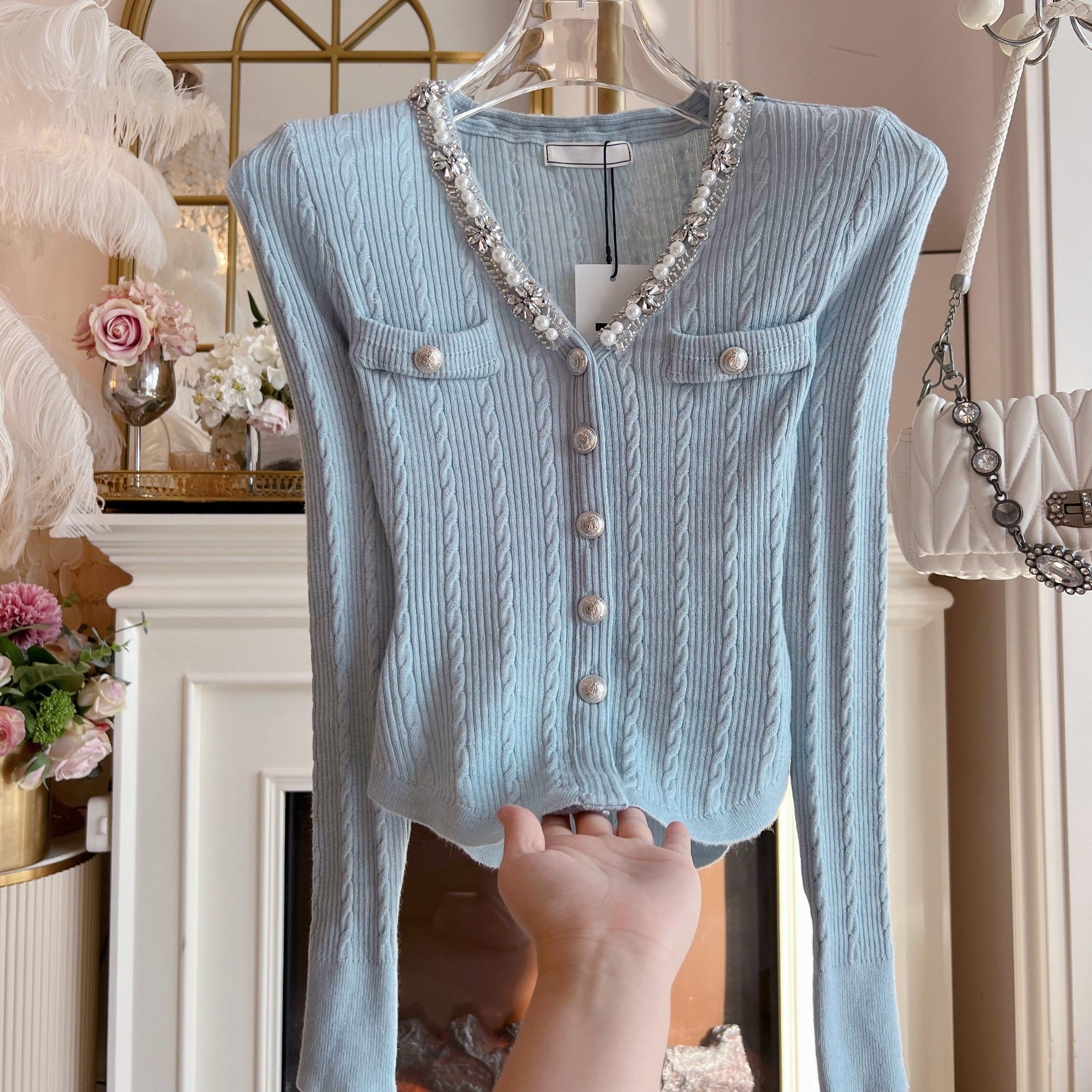 纯欲风气质修身显瘦针织衫毛衣设计感小香风气质白搭长袖打底衫女