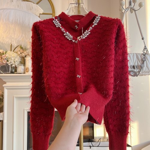 复古红羊绒流苏毛衣外套女装2024年冬季性感挂脖重工镶钻针织开衫