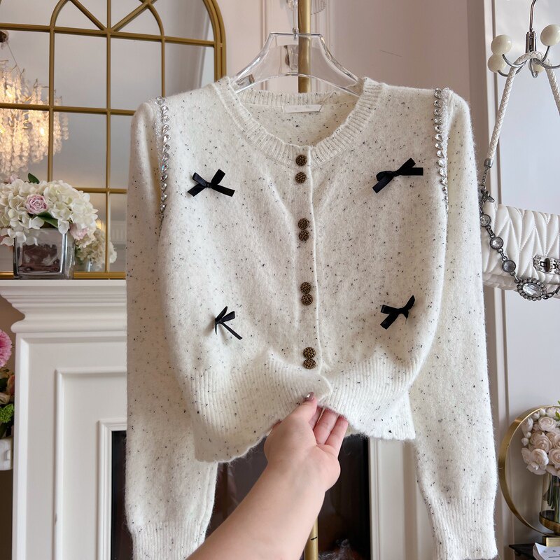 复古针织开衫女2024年设计感重工镶钻时尚宽松蝴蝶结宽松百搭毛衣