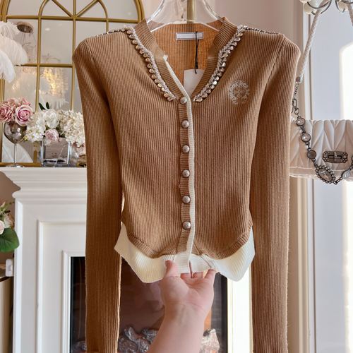 纯欲风修身显瘦气质针织衫重工镶钻垫肩单排扣假两件长袖毛衣女装