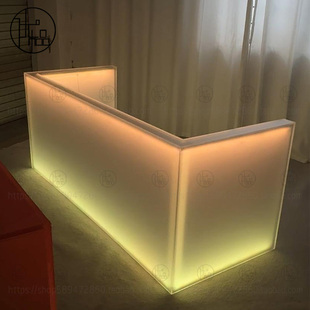 磨砂白RGB七彩变色亚克力发光桌腿吧台定制展台家用商用岛台脚