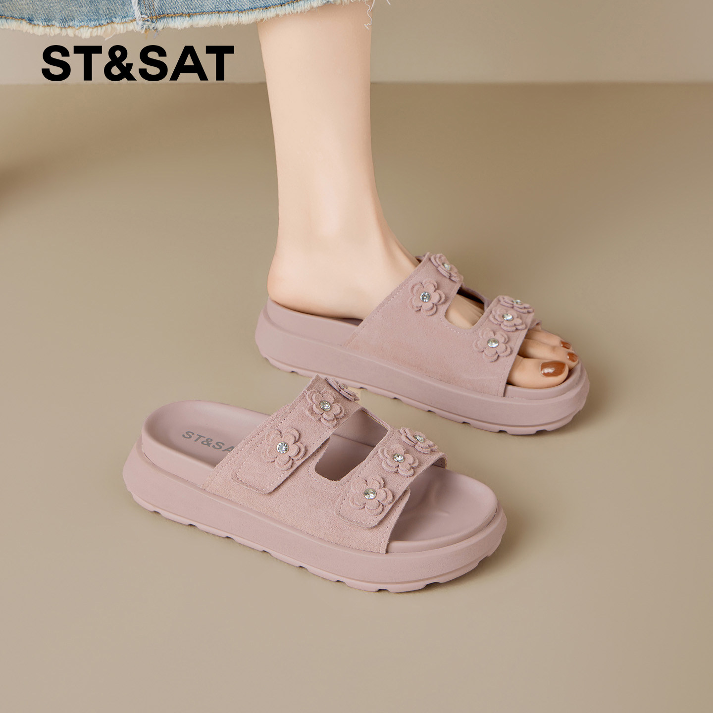 星期六勃肯凉鞋女2026夏新款花朵装饰水钻配裙子外穿厚底防滑凉拖