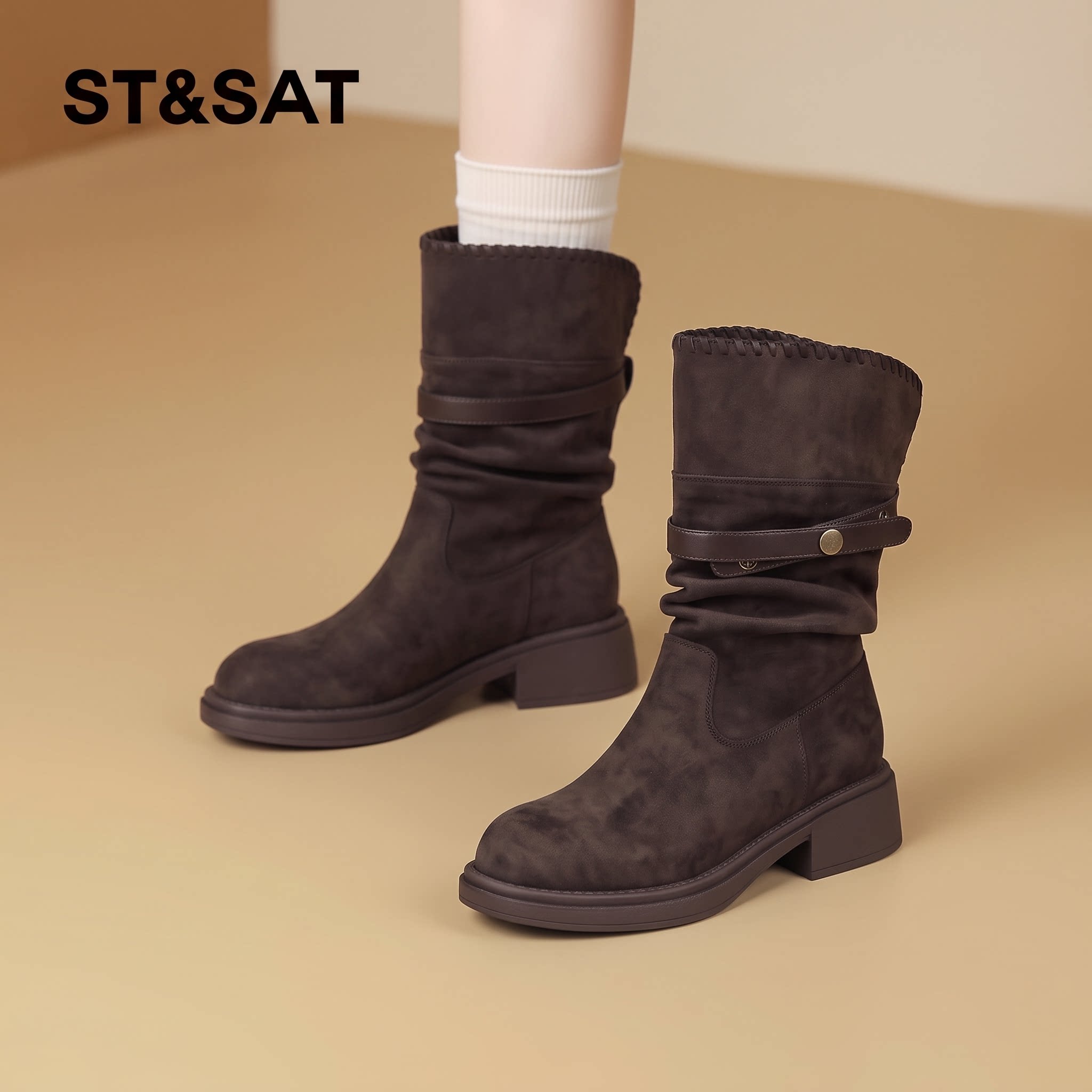星期六秋冬粗跟磨砂牛仔短靴女