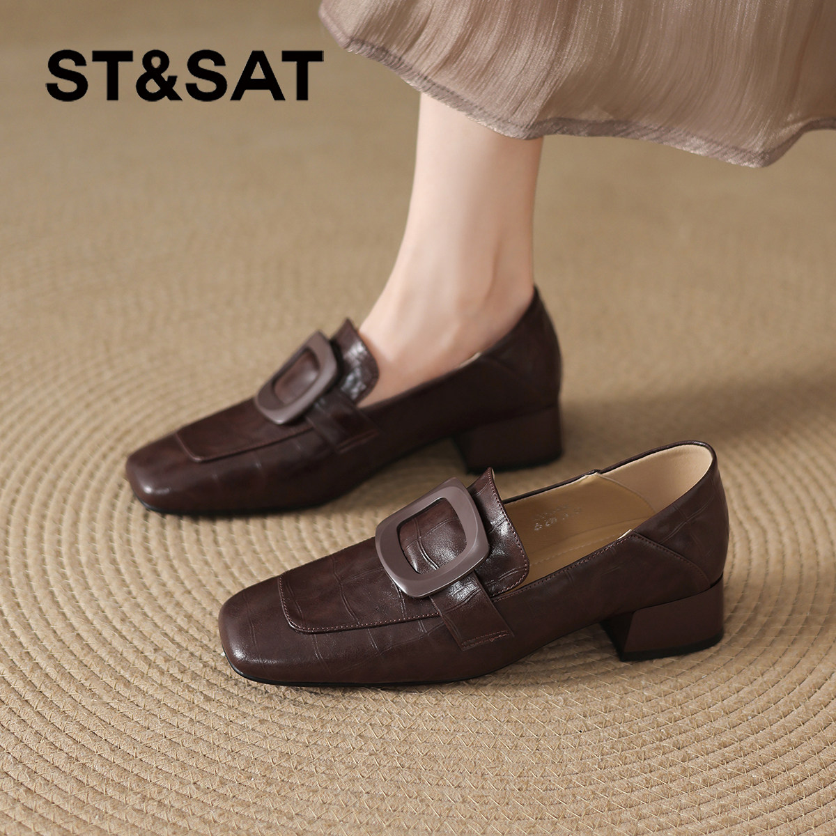 星期六厚底乐福鞋女款2026新款夏季英伦风小皮鞋一脚蹬老钱风女鞋