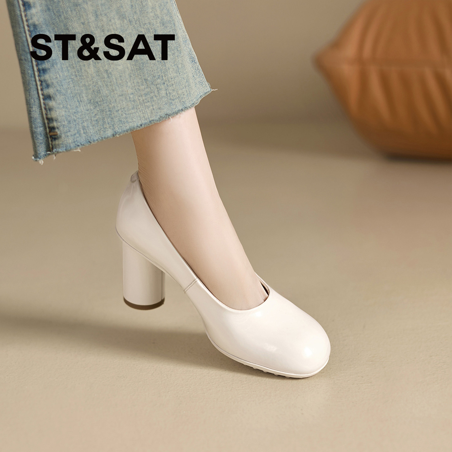 星期六软皮不磨脚粗跟浅口高跟鞋女2026夏季新款配裙圆头增高白色