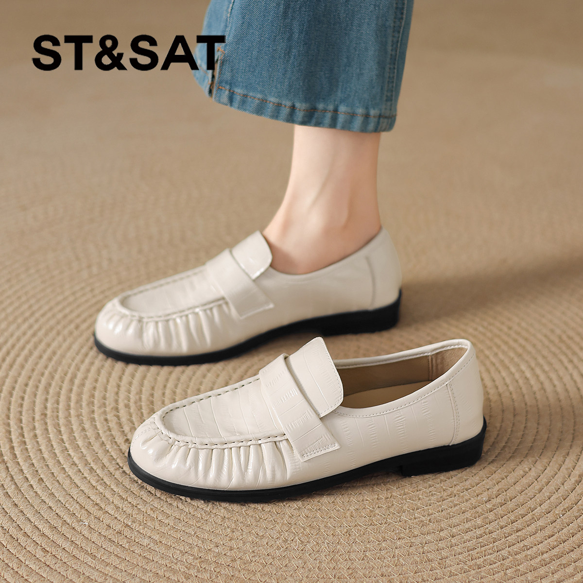星期六白色乐福鞋女款2026新款夏季通勤平底豆豆单鞋英伦风小皮鞋