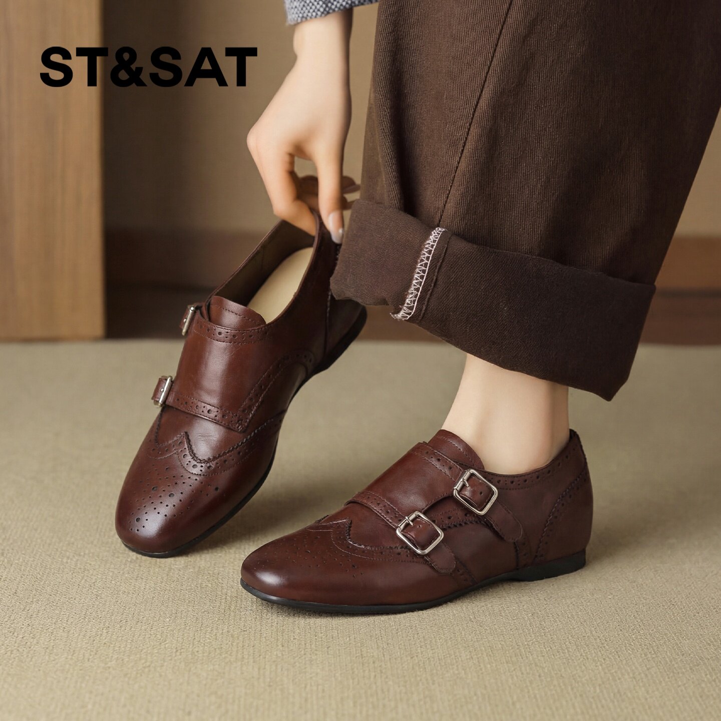 星期六英伦乐福鞋女款2026新款夏季布洛克双扣带平底复古休闲单鞋