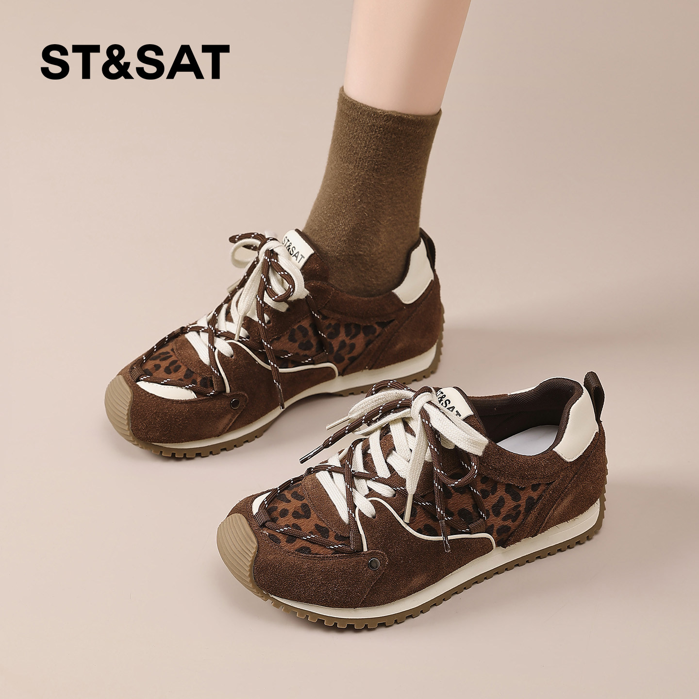 星期六豹纹德训鞋女新款春季不累脚复古内增高休闲板鞋运动跑步鞋