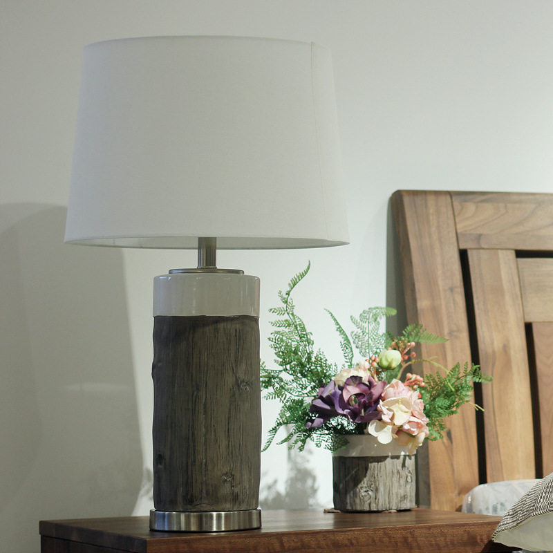 新品浮雕陶瓷台灯卧室床头灯具灯饰简约家居摆件高档酒店用品