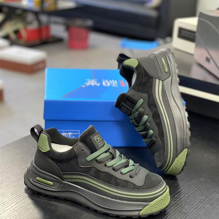 捡漏实体店200多元倒闭特价清仓秋冬保暖男士老爹鞋运动休闲男鞋